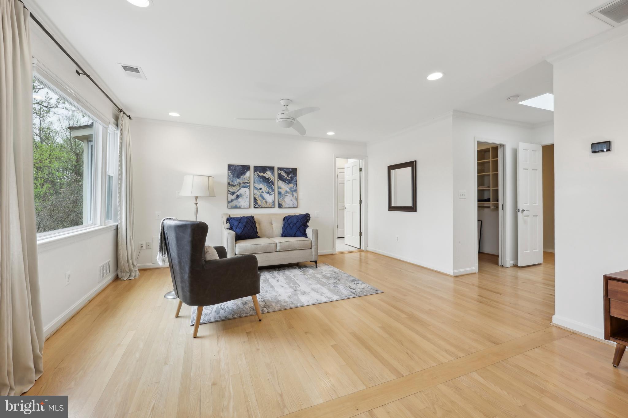 4410 Chalfont Pl