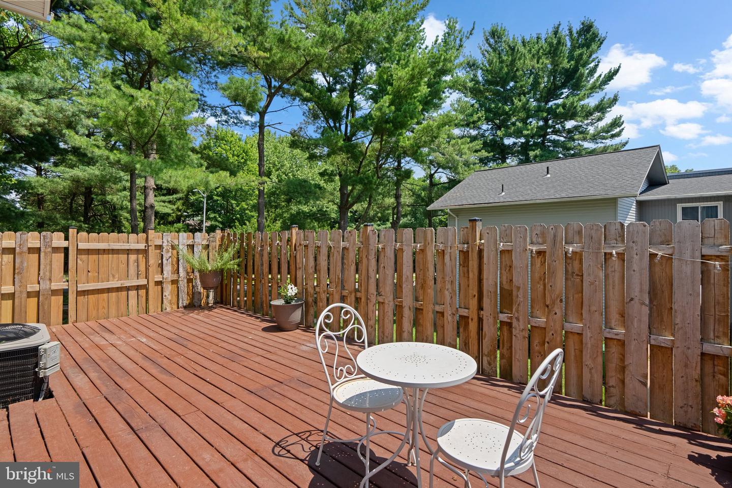 52 Anna Ct #275