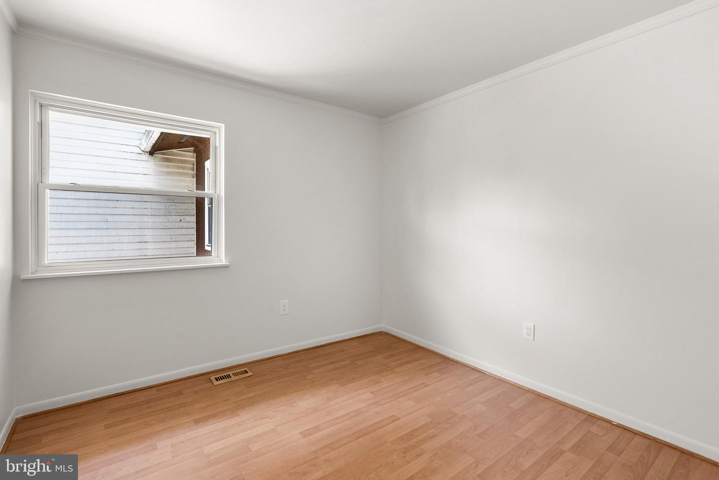 52 Anna Ct #275