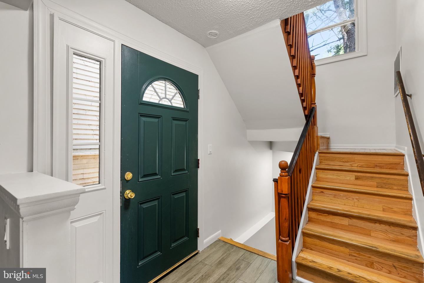 52 Anna Ct #275