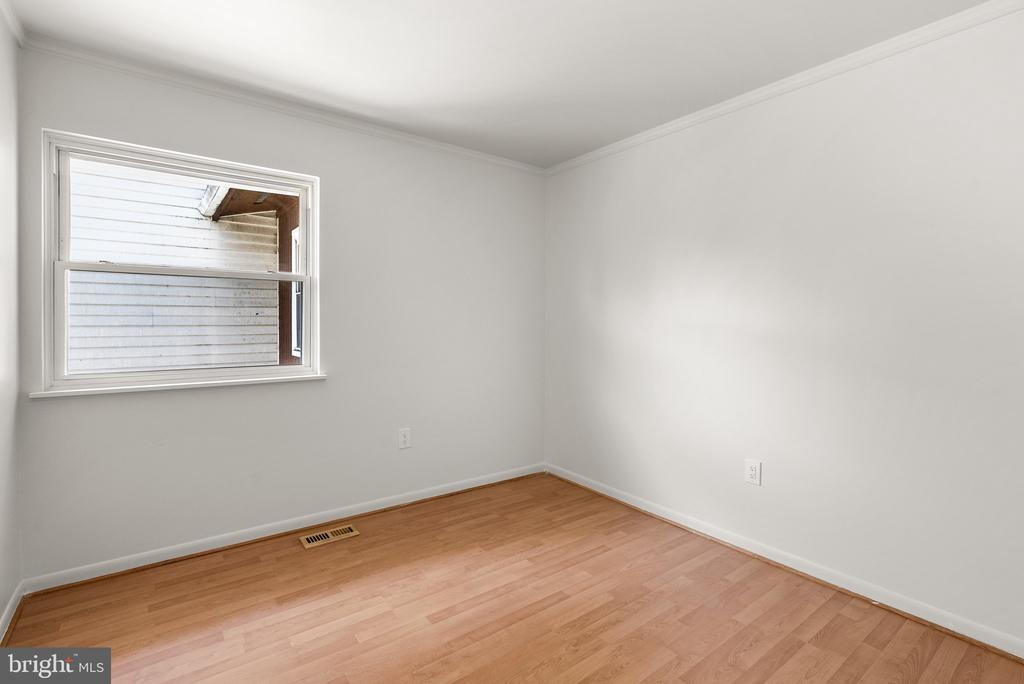 52 Anna Ct #275