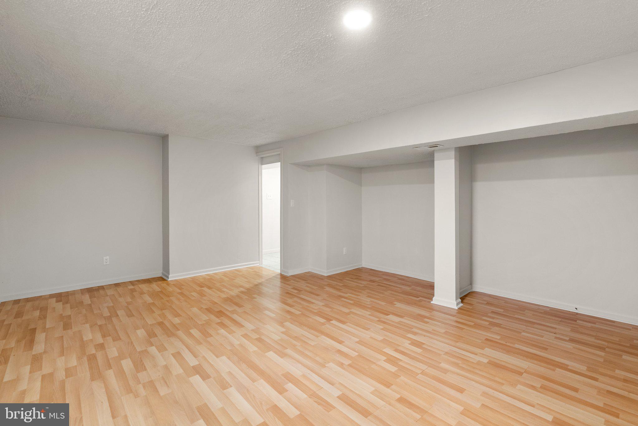 52 Anna Ct #275