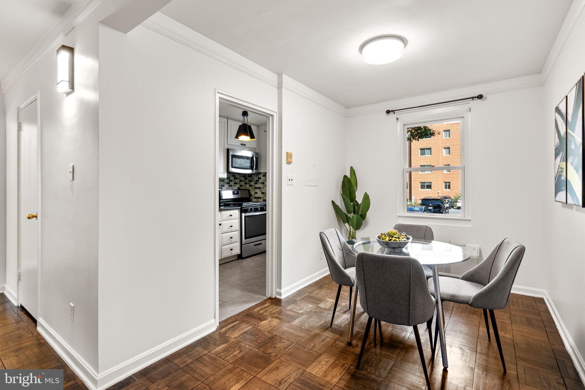 4820 CHEVY CHASE DRIVE 101