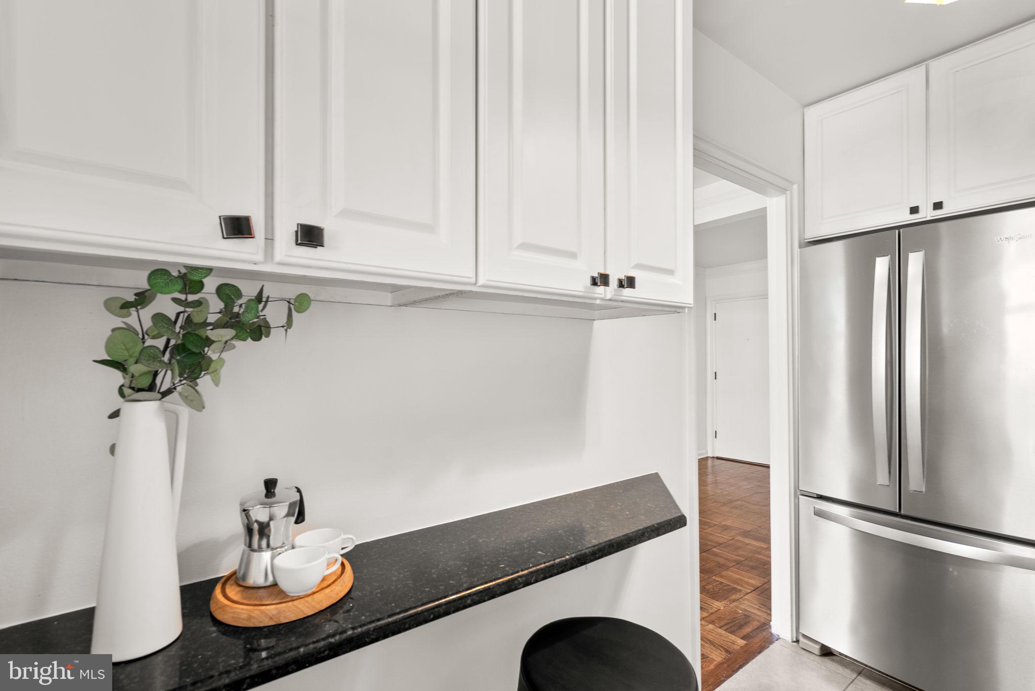 4820 CHEVY CHASE DRIVE 101