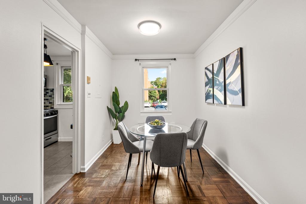 4820 CHEVY CHASE DRIVE 101