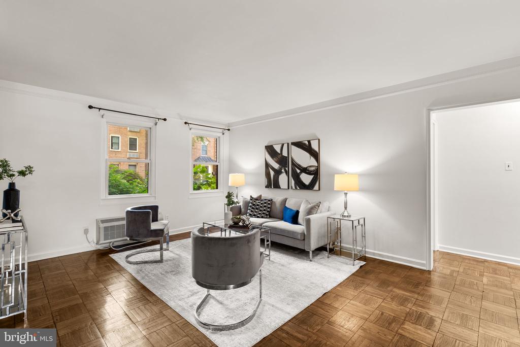 4820 CHEVY CHASE DRIVE 101