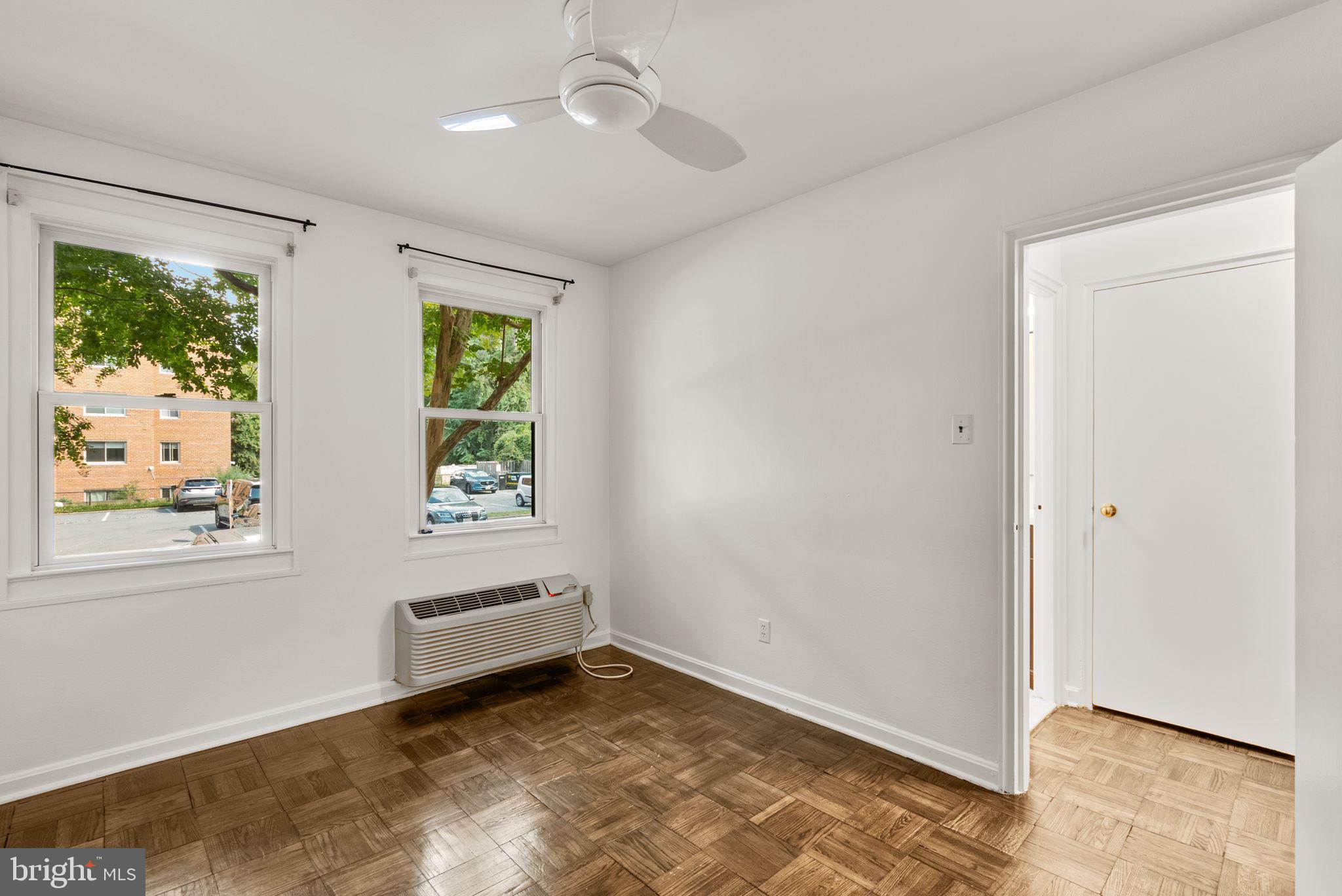 4820 CHEVY CHASE DRIVE 101