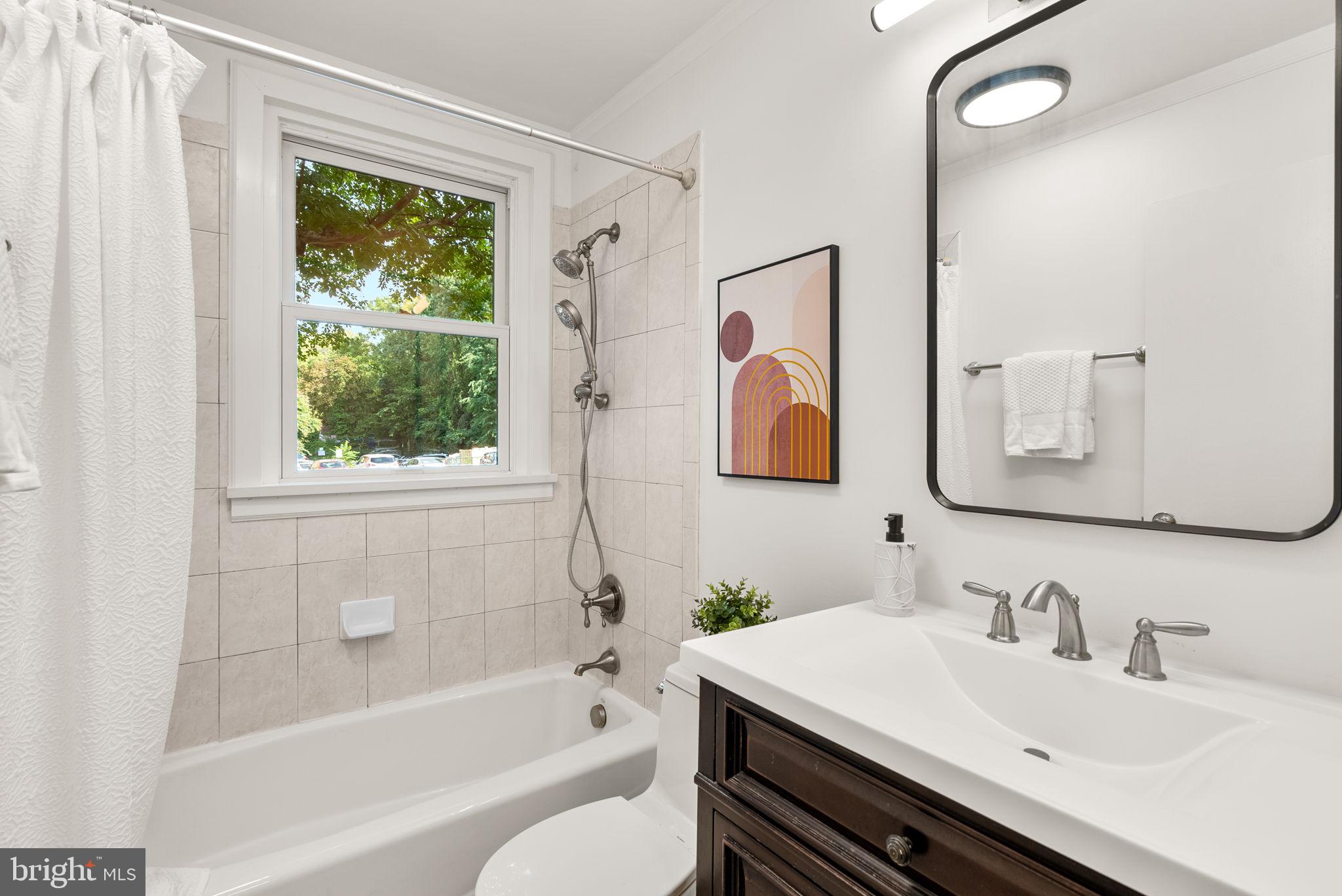 4820 CHEVY CHASE DRIVE 101