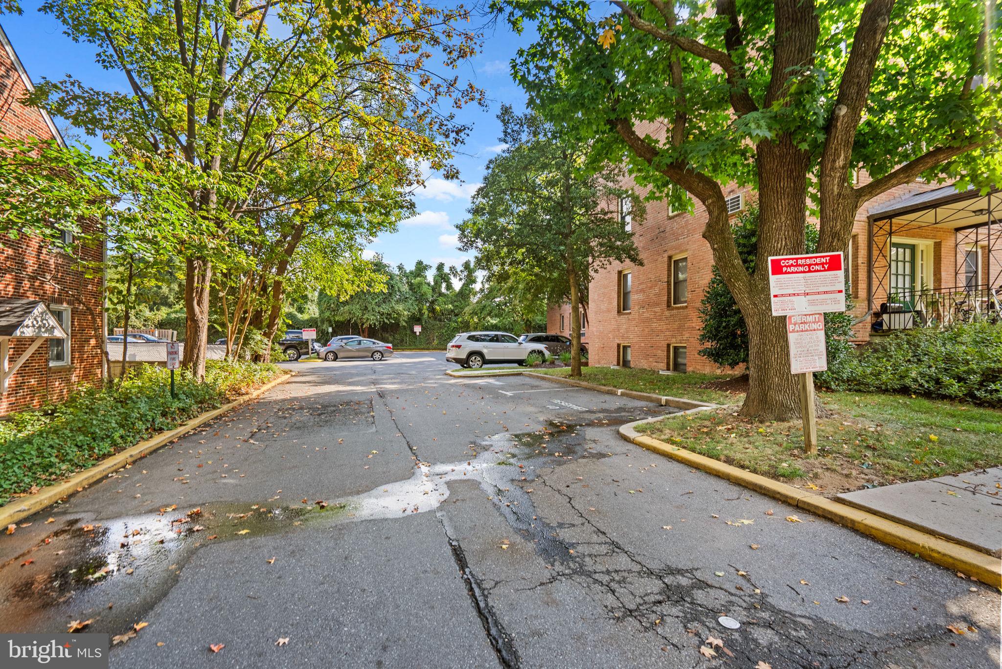 4820 CHEVY CHASE DRIVE 101