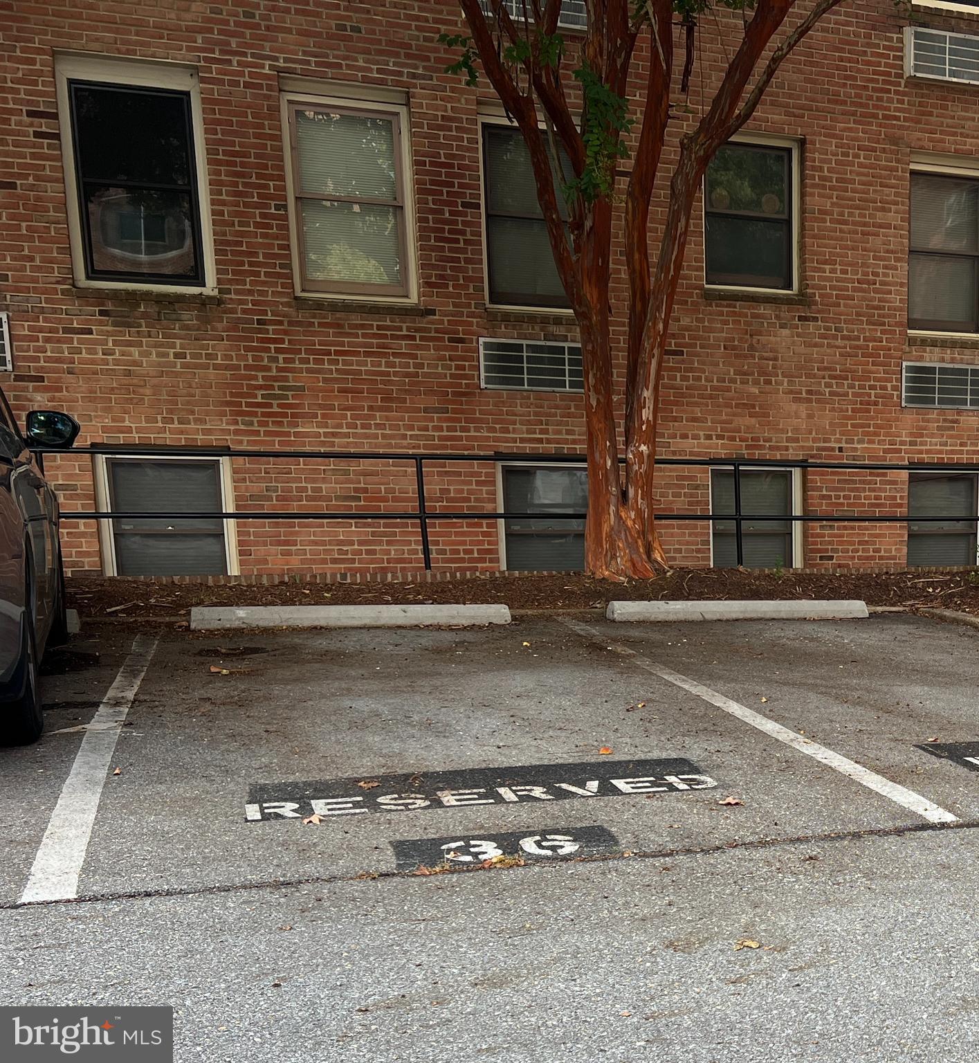 4820 CHEVY CHASE DRIVE 101