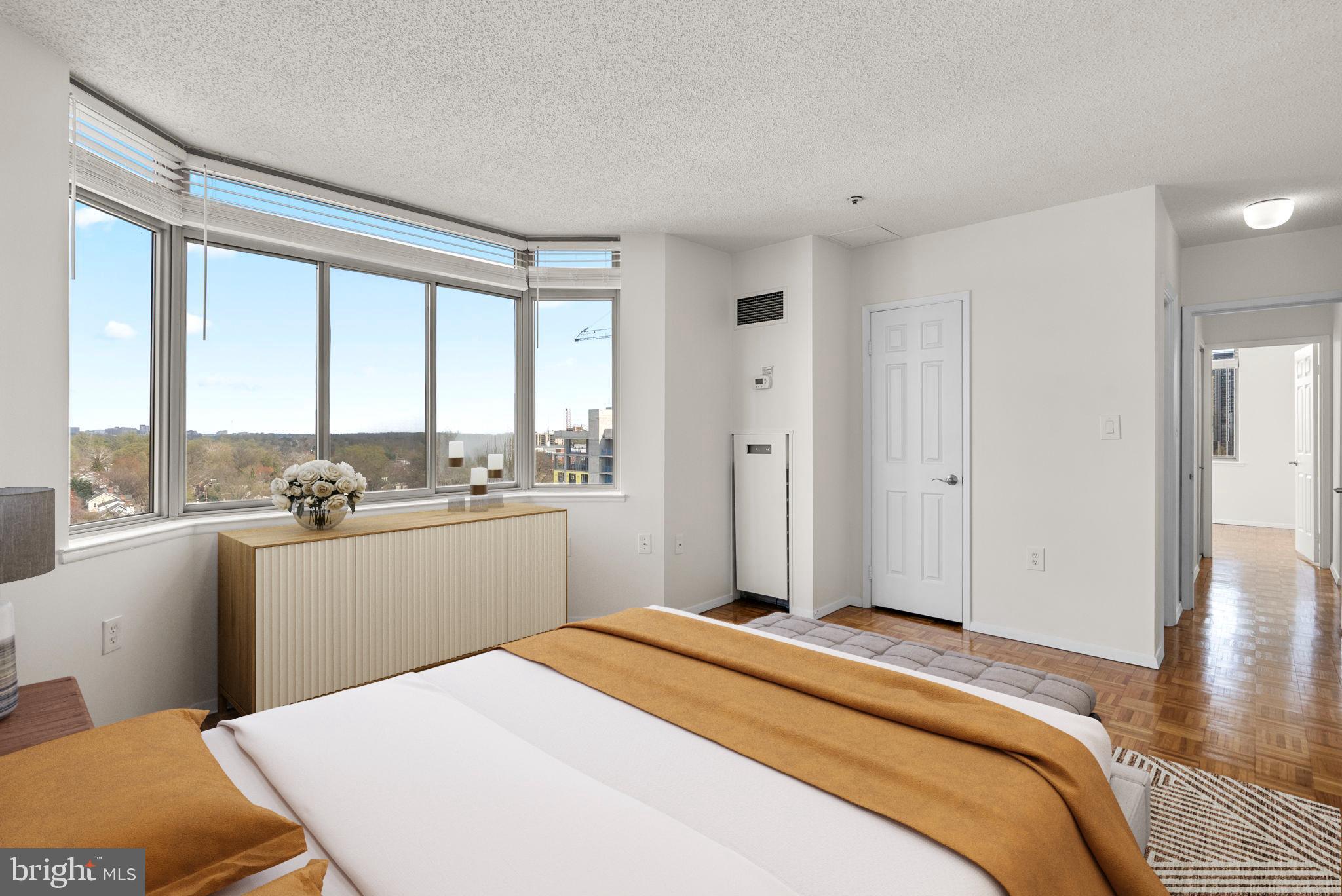 4801 FAIRMONT AVENUE 904