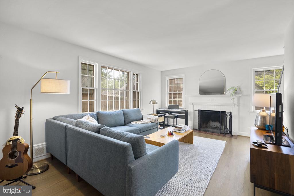 9311 WOODLAND DRIVE