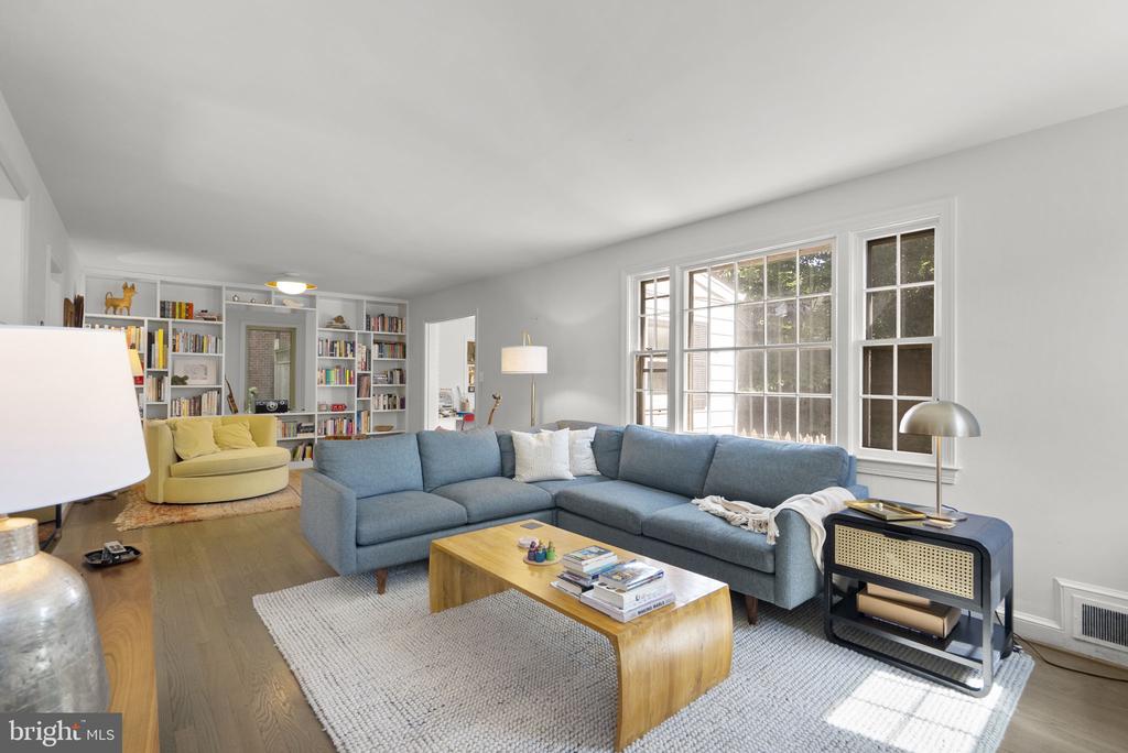 9311 WOODLAND DRIVE