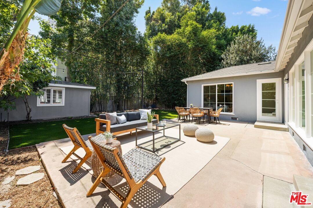 13332 Valleyheart Dr