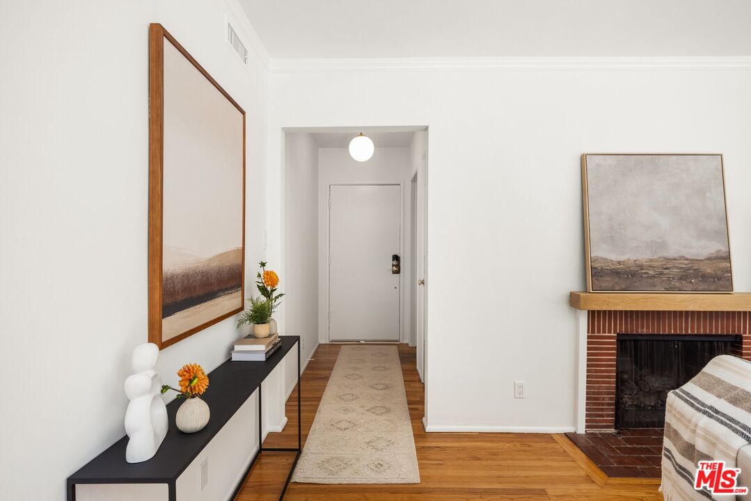 13332 Valleyheart Dr