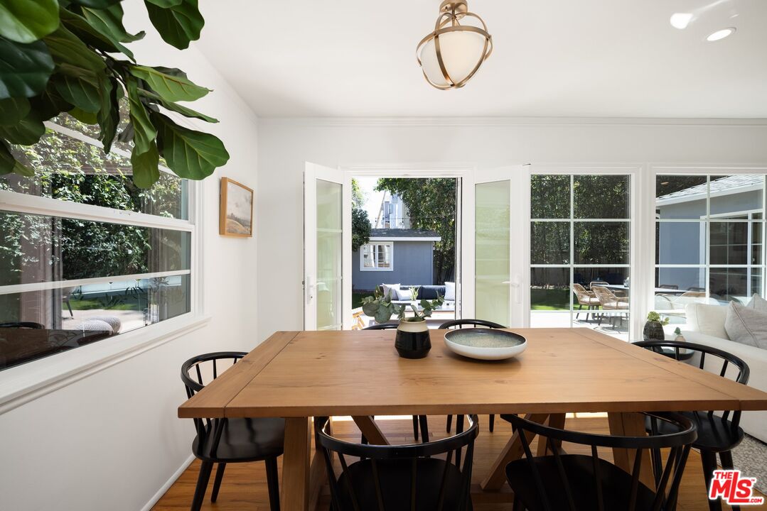 13332 Valleyheart Dr