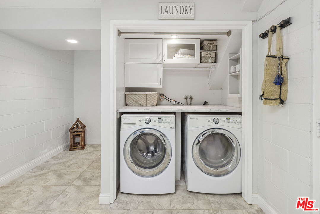 4420 Tujunga Ave Unit: 3