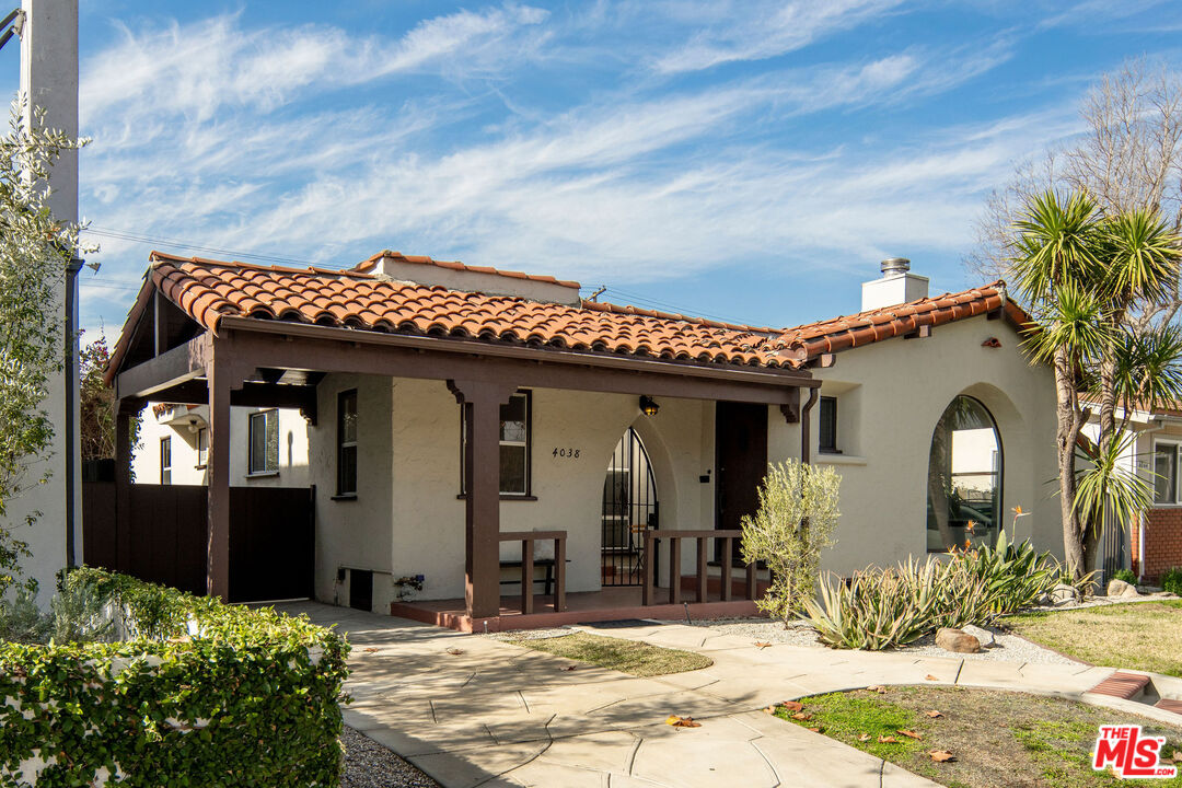 4038 Edenhurst Ave