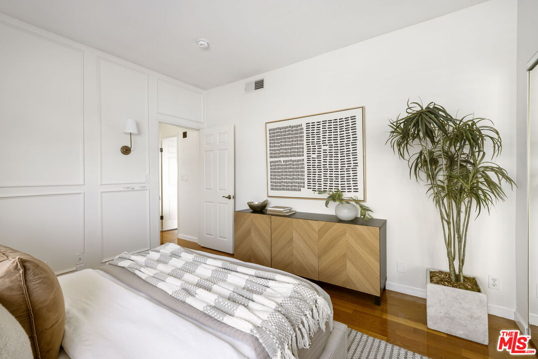 1441 Federal Ave Unit: 301