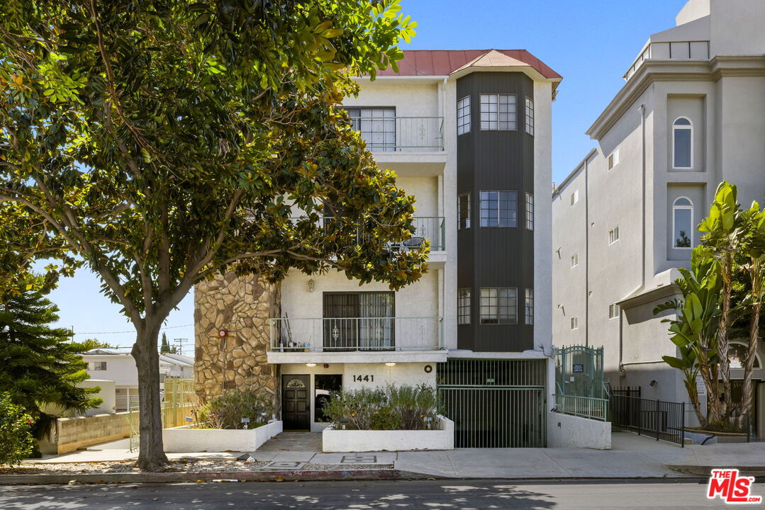 1441 Federal Ave Unit: 301