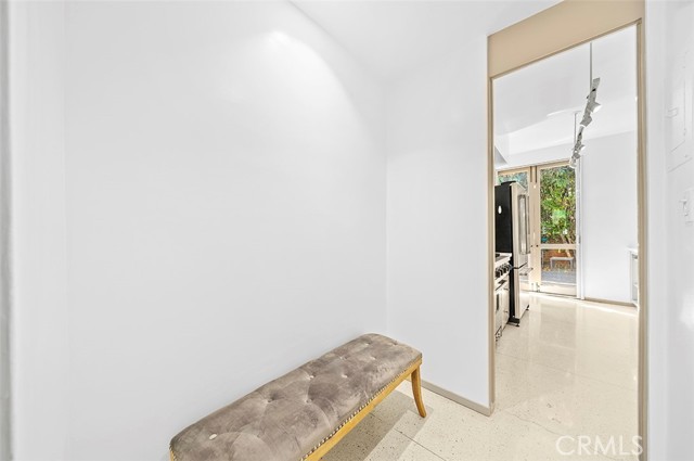 1111 S Orange Grove BLVD