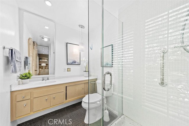 1111 S Orange Grove BLVD