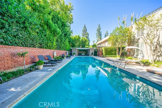 1111 S Orange Grove BLVD