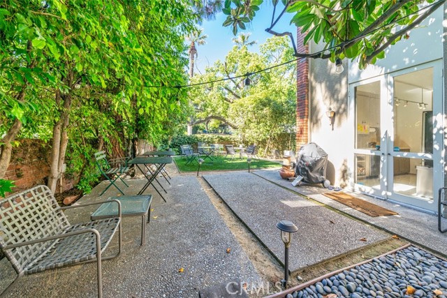 1111 S Orange Grove BLVD