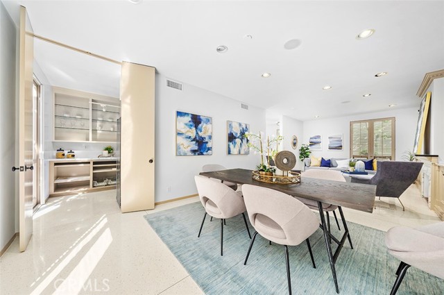 1111 S Orange Grove BLVD