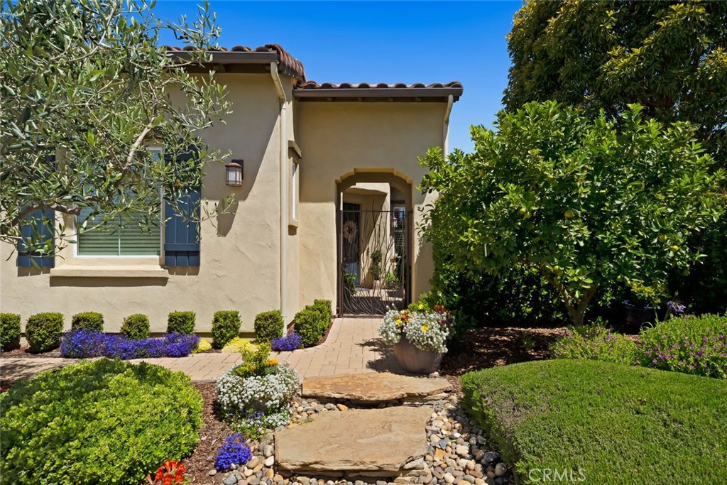 1494 Vista Tesoro Place