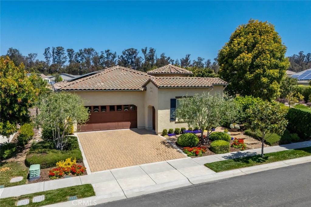 1494 Vista Tesoro Place