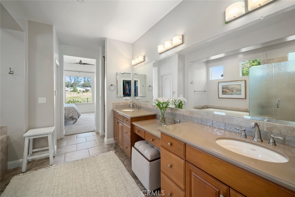 1494 Vista Tesoro Place