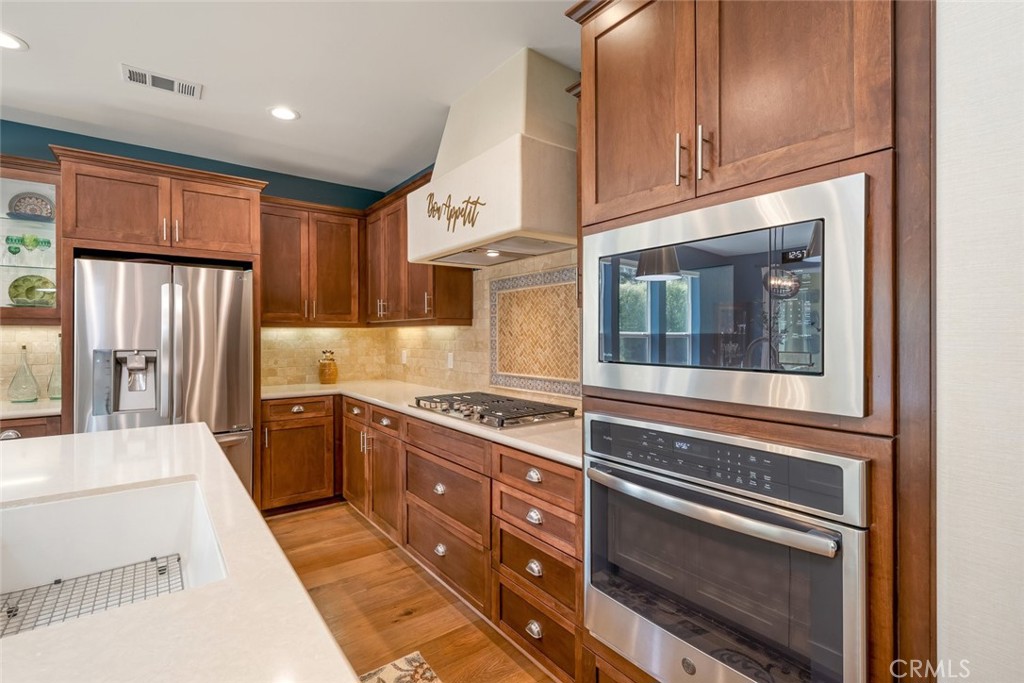 1046 Trail View Place