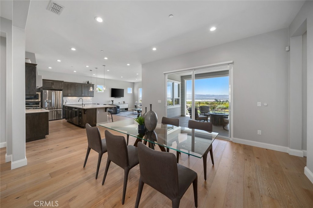 1654 Eucalyptus Road