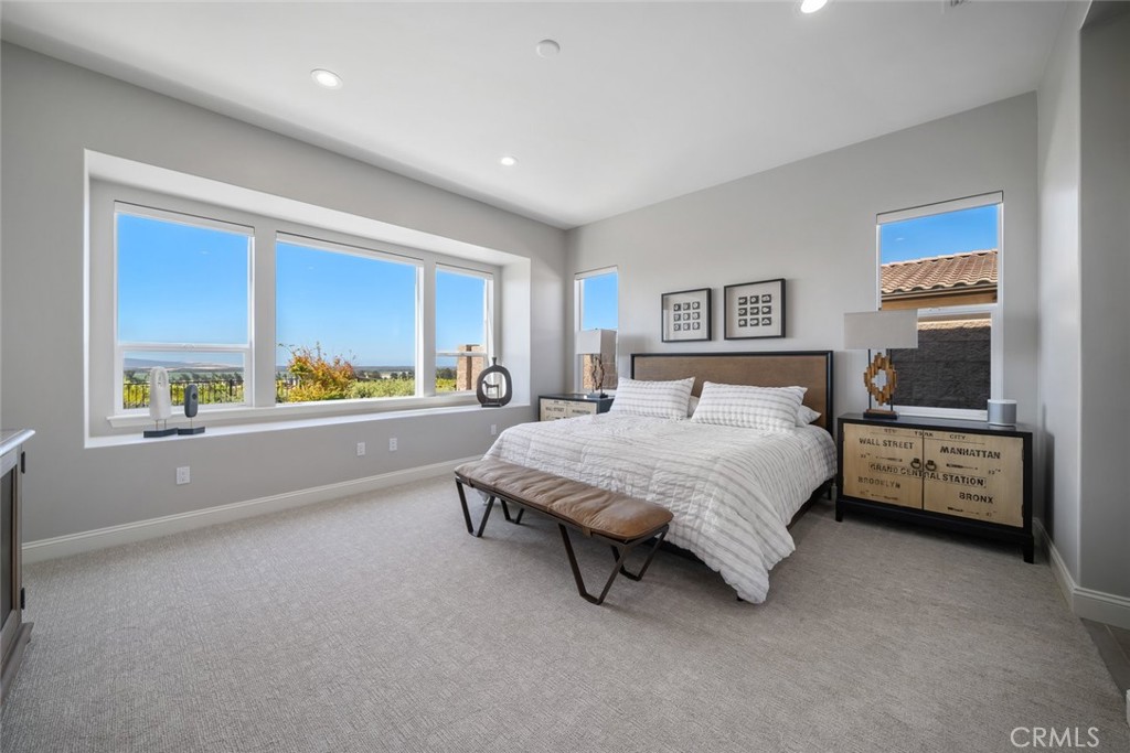 1654 Eucalyptus Road