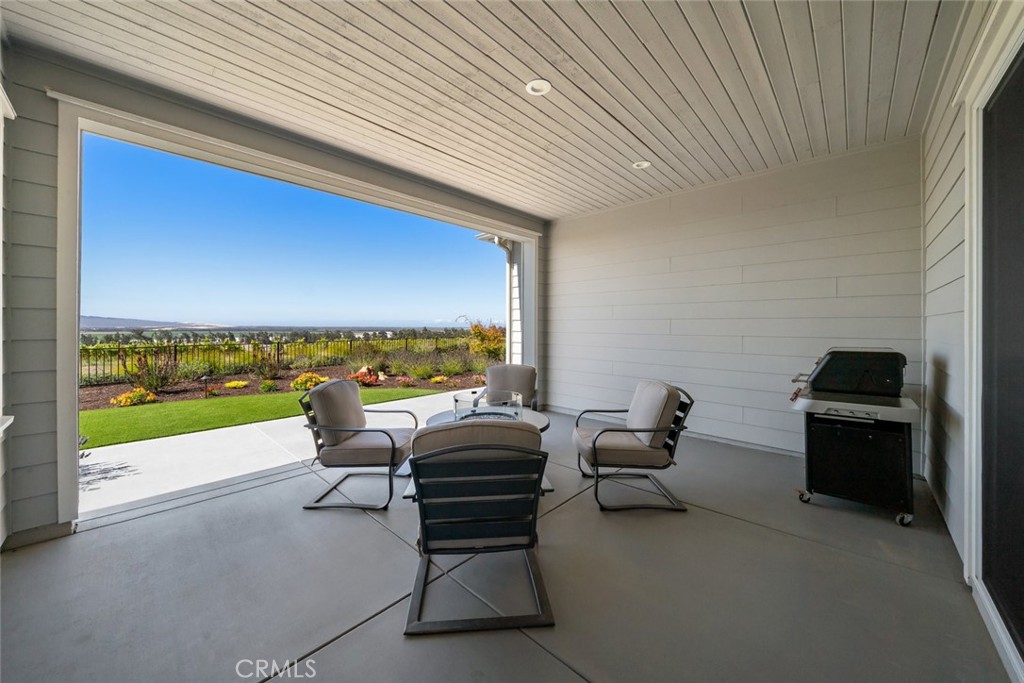 1654 Eucalyptus Road