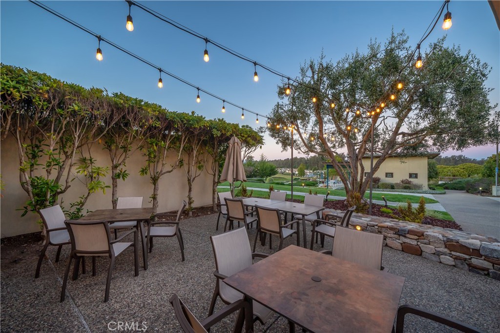 1654 Eucalyptus Road