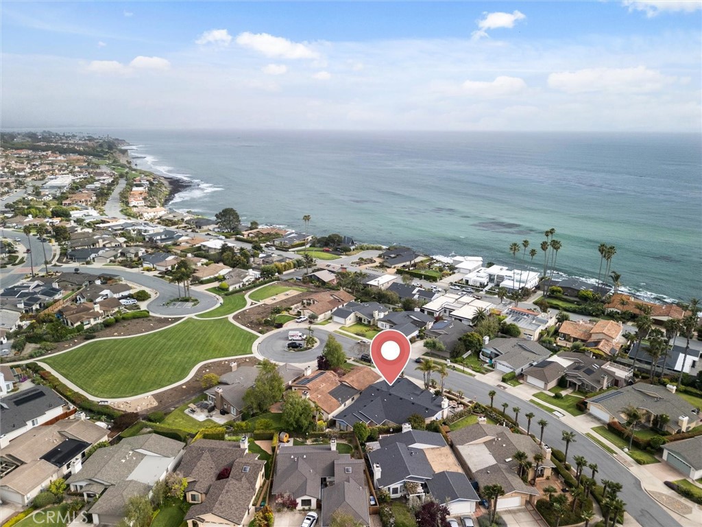 323 La Paloma Avenue