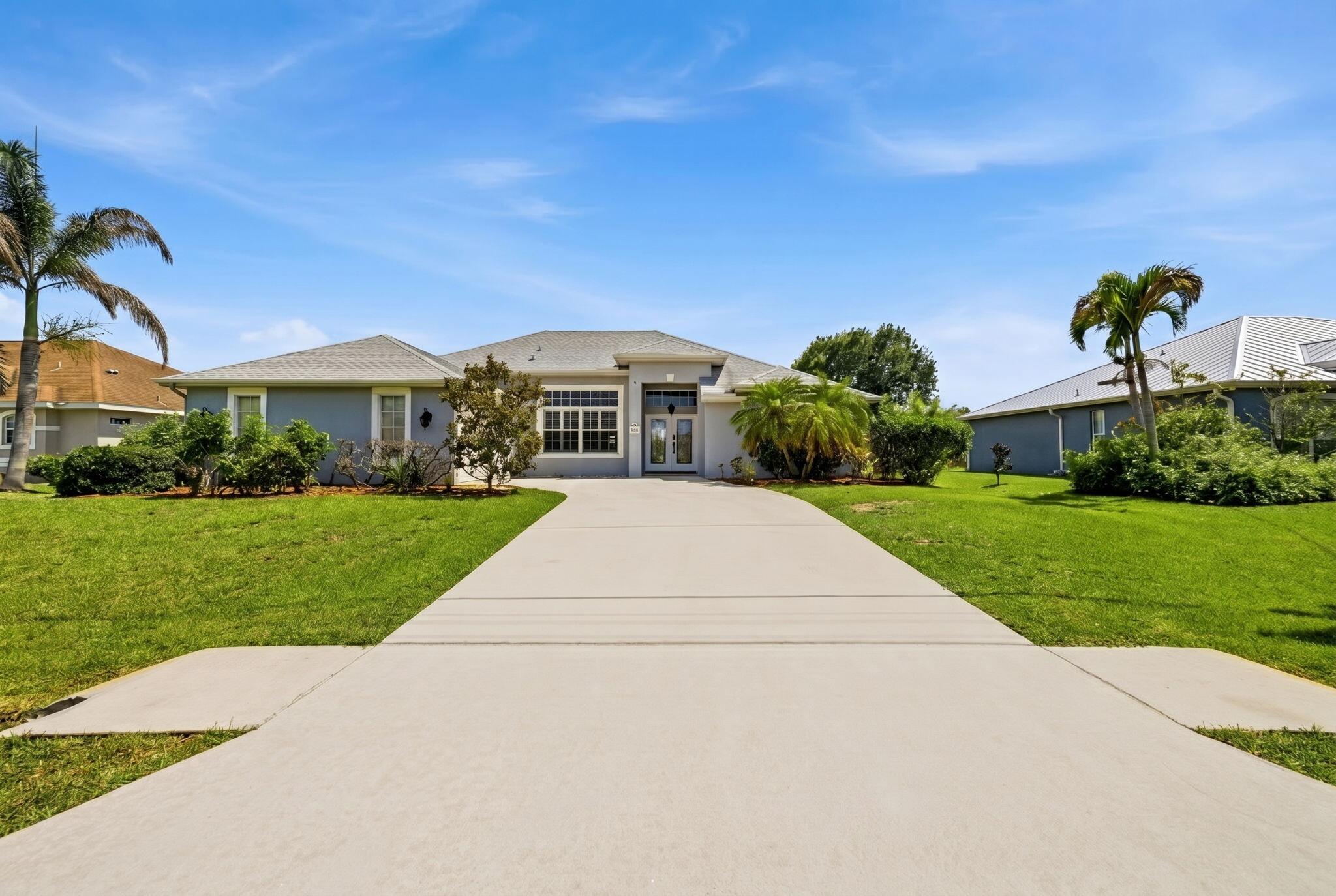 474 SW Carter Avenue, Port St. Lucie