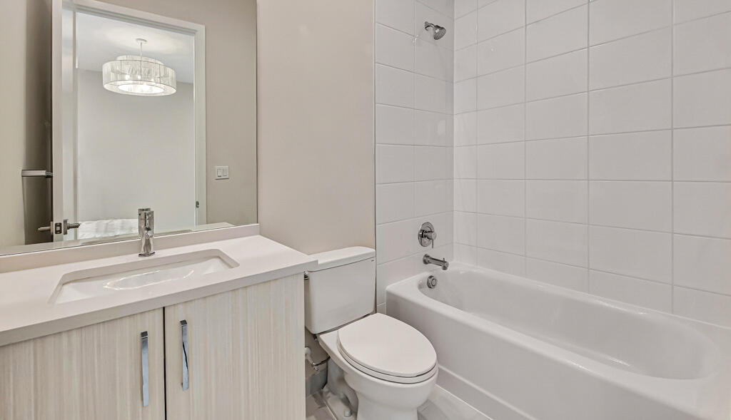 10018 SKYLOFT Street