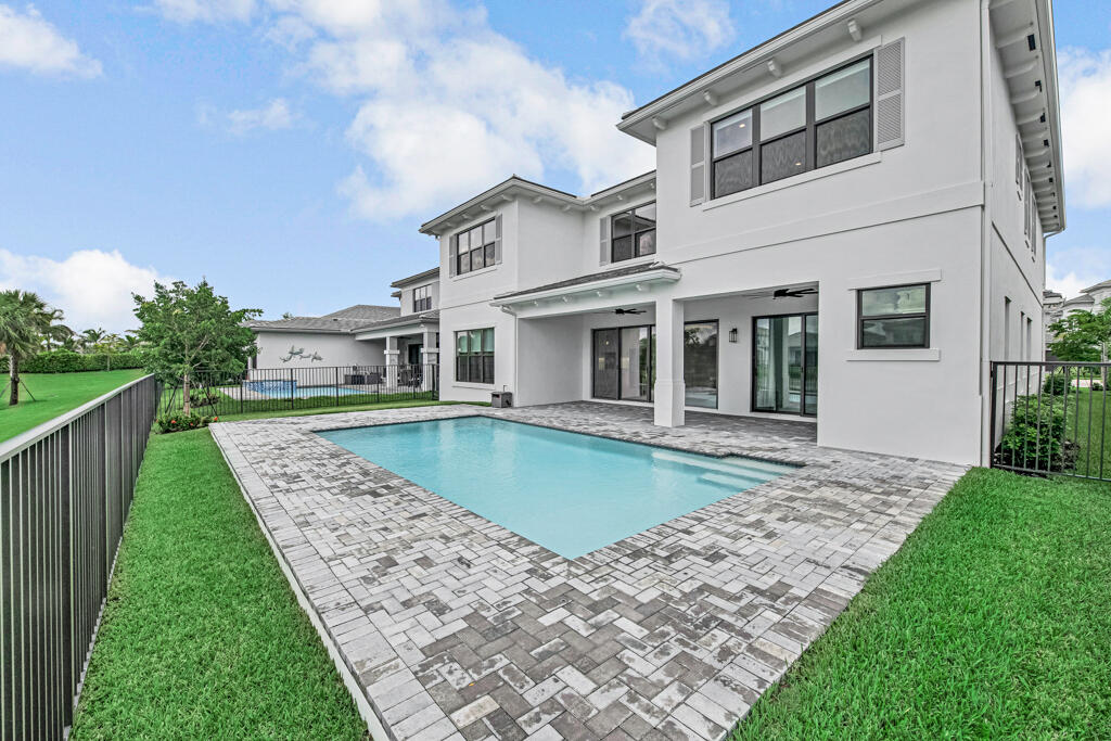 10018 SKYLOFT Street