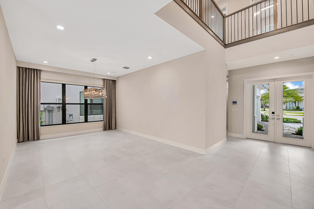 10018 SKYLOFT Street