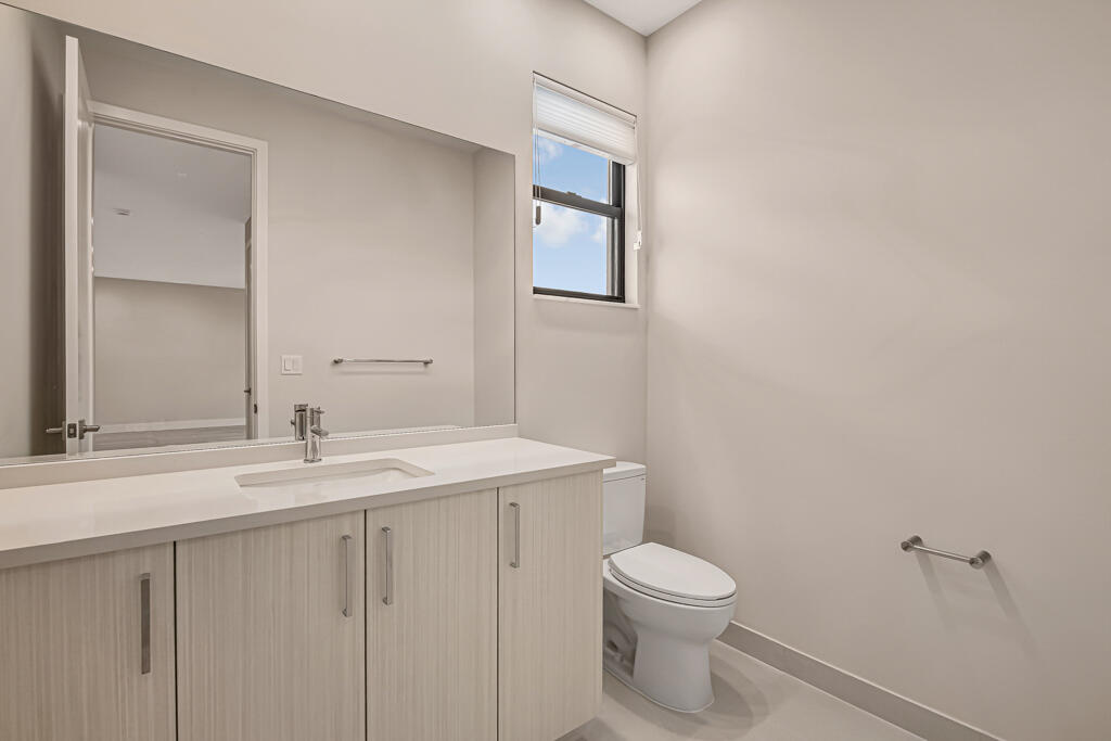 10018 SKYLOFT Street