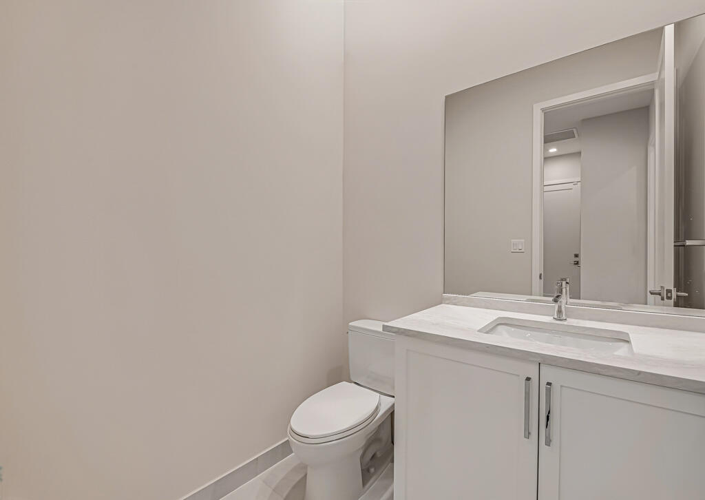 10018 SKYLOFT Street