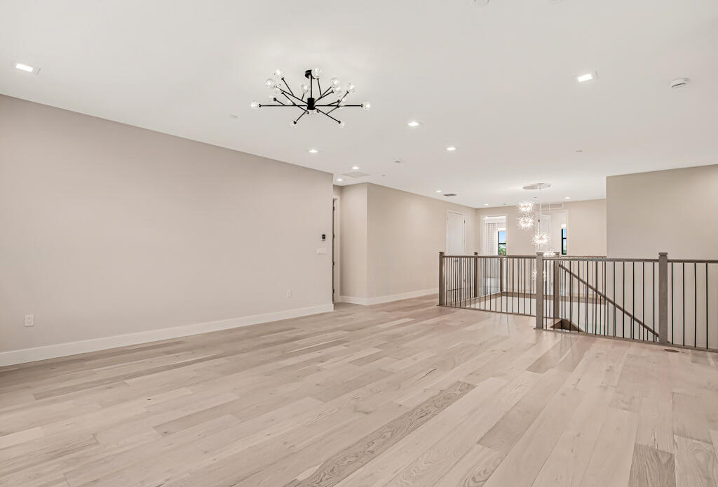 10018 SKYLOFT Street