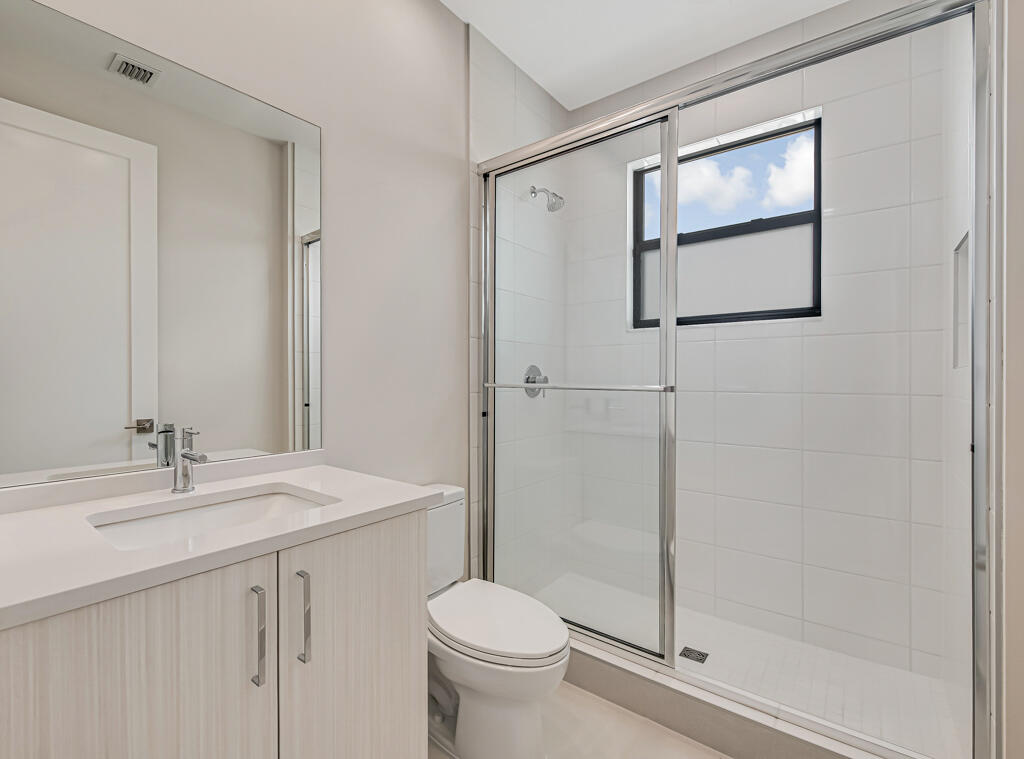 10018 SKYLOFT Street