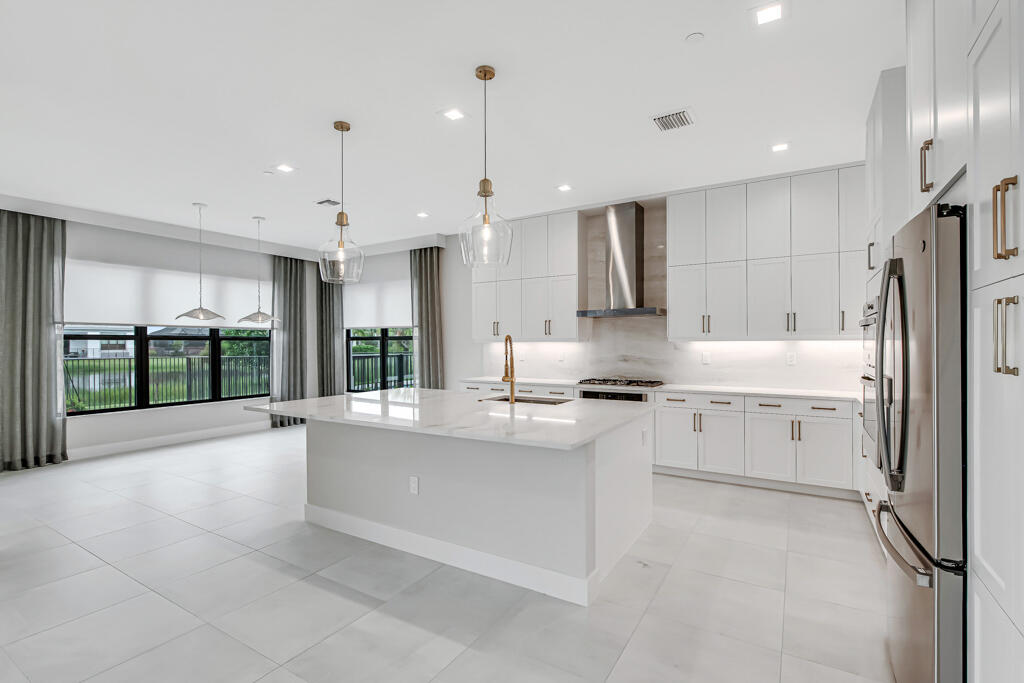 10018 SKYLOFT Street
