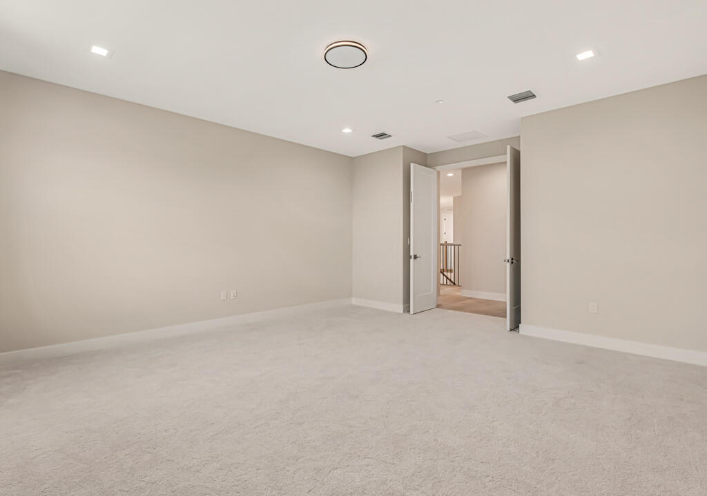 10018 SKYLOFT Street