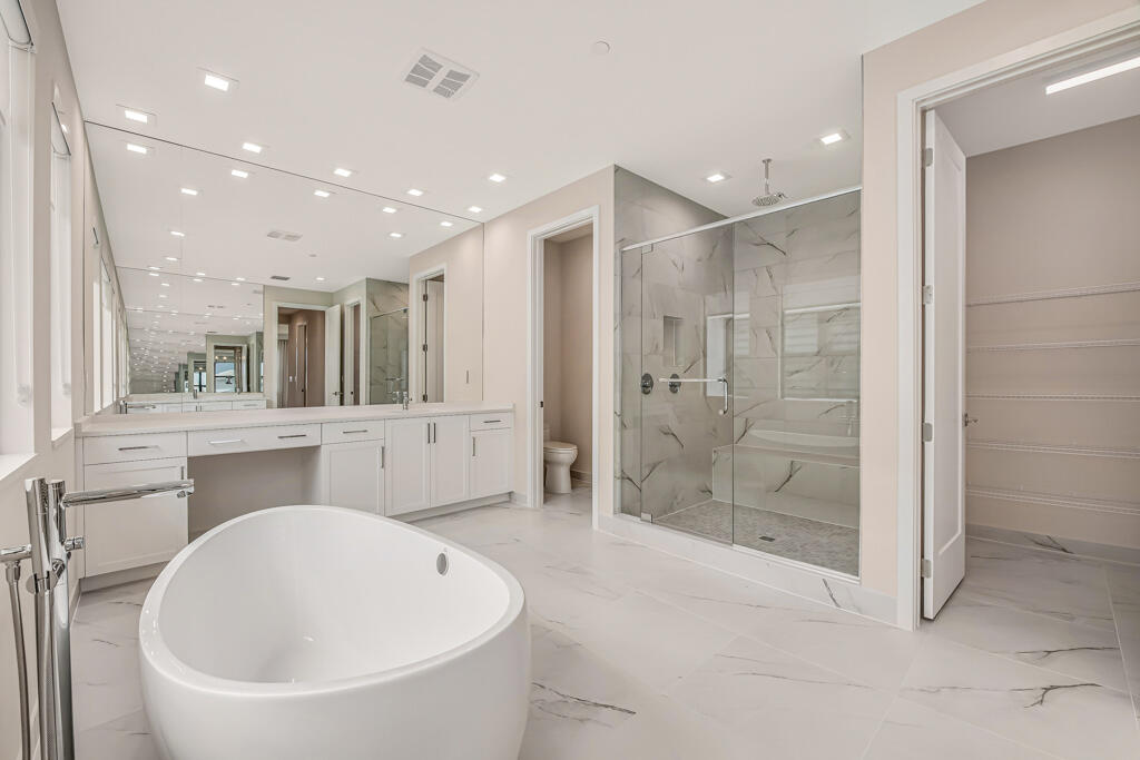 10018 SKYLOFT Street
