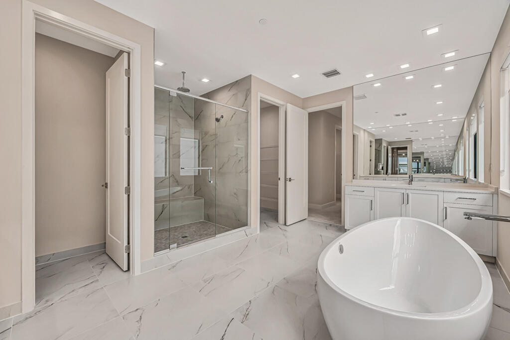 10018 SKYLOFT Street